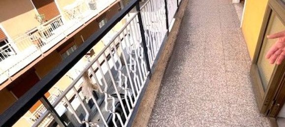 Apartamento de 4 dormitorios en Modugno, Italy No. 315329 14