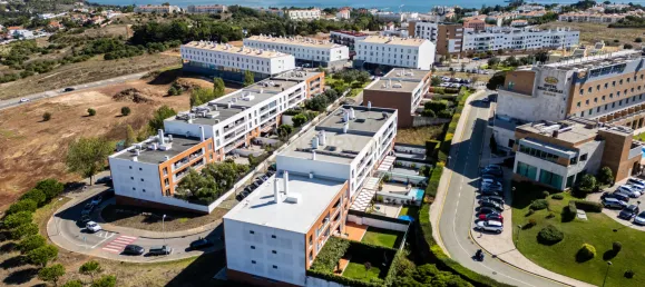 3 bedrooms Apartment in Oeiras, Portugal No. 125147 3