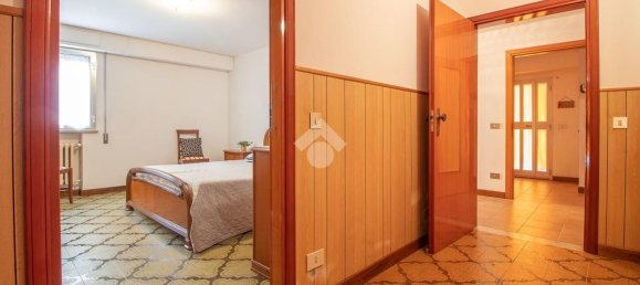 10 rooms Apartment in Ravenna, Italy No. 285214 11