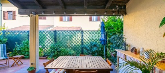 5غرفة منزل في San Giuliano Milanese, Italy رقم 258143 14