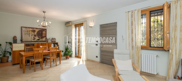 5غرفة منزل في San Giuliano Milanese, Italy رقم 258143 25