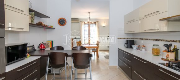 5غرفة منزل في San Giuliano Milanese, Italy رقم 258143 26