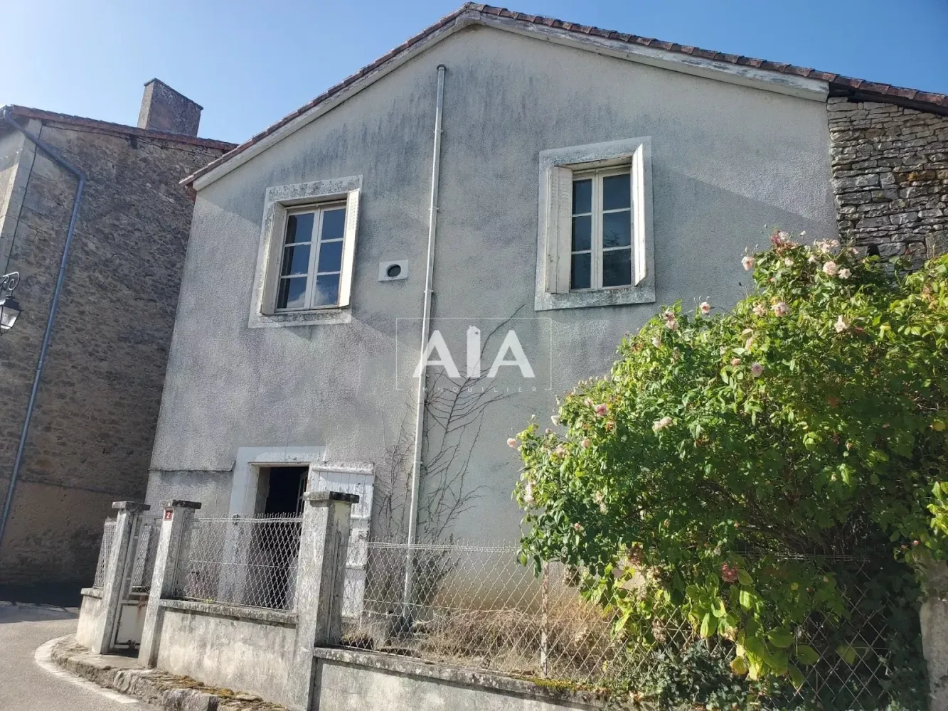 Квартира с 3 спальнями в Шаранта, Франция № 351060