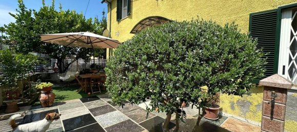 Дом с 6 комнатами в Монтиньозо, Италия № 194336 5