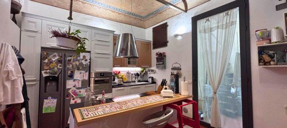 7 rooms Apartment in Florence, Italy No. 32160 25