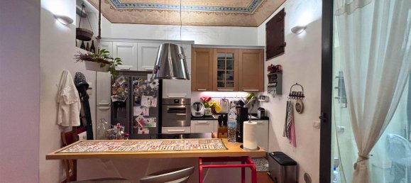 7 rooms Apartment in Florence, Italy No. 32160 3