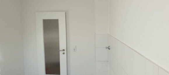 2 rooms Apartment in Dusseldorf, Germany No. 66512 14