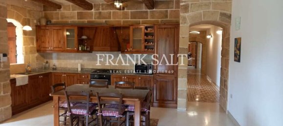 Ферма с 3 спальнями в Рабат, Мальта № 3407 2