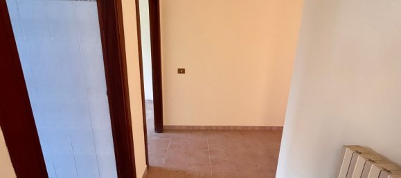 3 rooms Apartment in San Giorgio del Sannio, Italy No. 89084 19