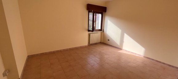 3 rooms Apartment in San Giorgio del Sannio, Italy No. 89084 17