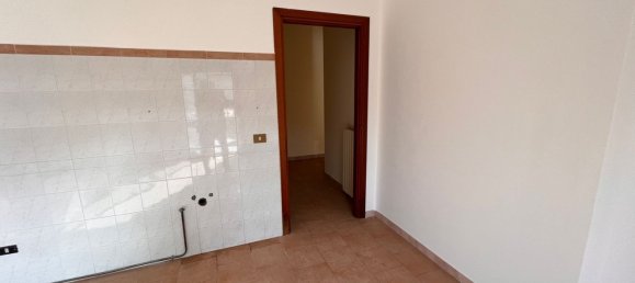 3 rooms Apartment in San Giorgio del Sannio, Italy No. 89084 16