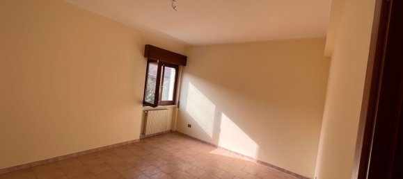 3 rooms Apartment in San Giorgio del Sannio, Italy No. 89084 23