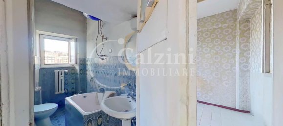 4 rooms Apartment in Rome, Italy No. 27344 25