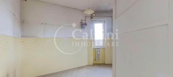 4 rooms Apartment in Rome, Italy No. 27344 7