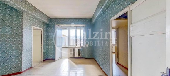 4 rooms Apartment in Rome, Italy No. 27344 4