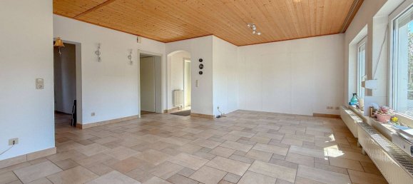 4 bedrooms Townhouse in Hochtaunuskreis, Germany No. 334270 4