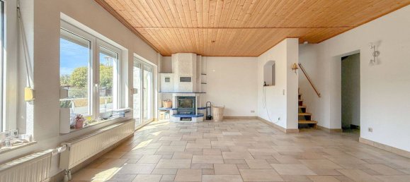 4 bedrooms Townhouse in Hochtaunuskreis, Germany No. 334270 3
