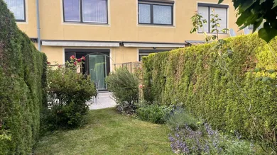 Adosado de 3 habitaciónes en Favoriten, Austria No. 175003