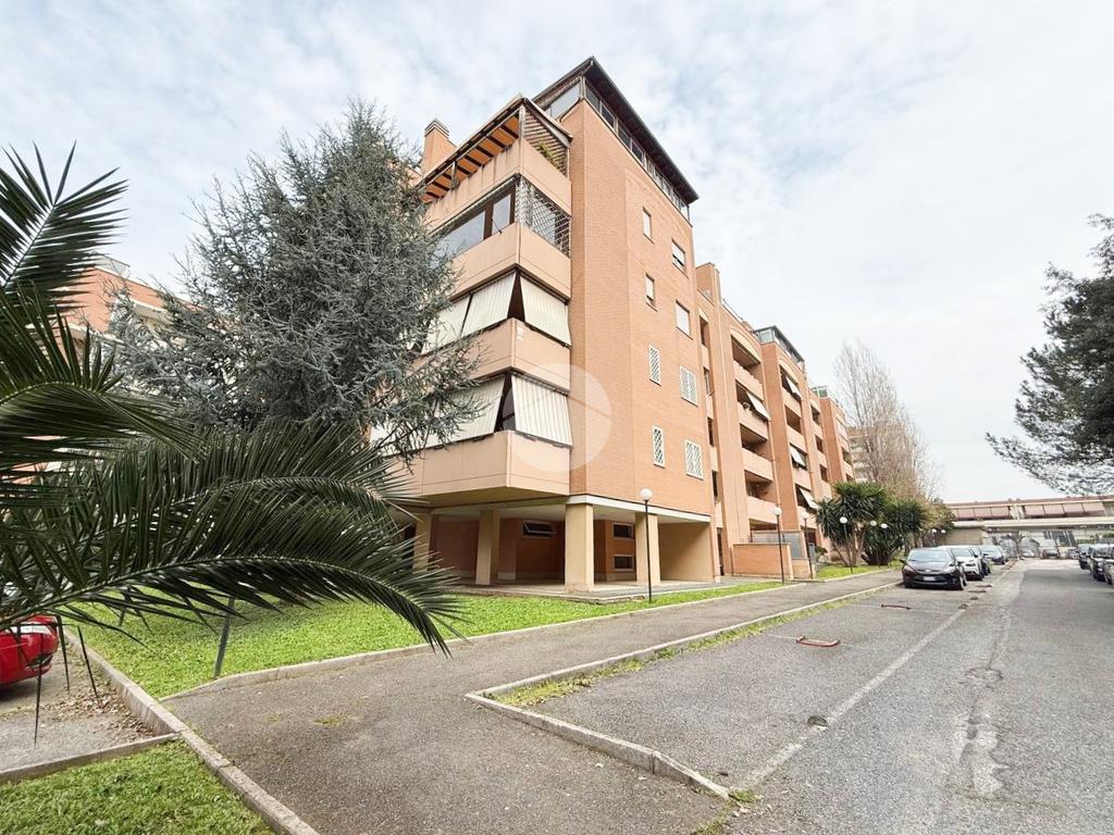 2 bedrooms Apartment in Rome, Italy No. 329420