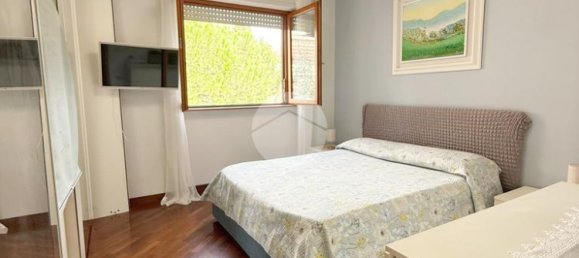 2 bedrooms Apartment in Rome, Italy No. 329420 17