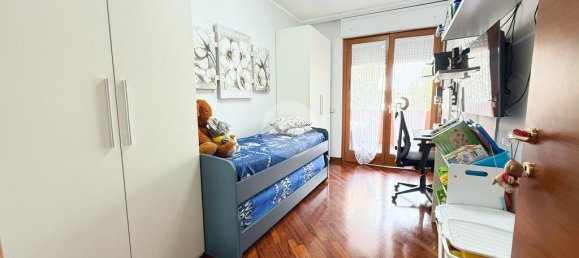 2 bedrooms Apartment in Rome, Italy No. 329420 12