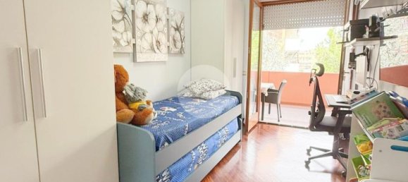 2 bedrooms Apartment in Rome, Italy No. 329420 15