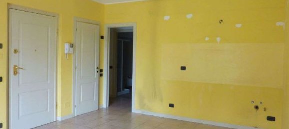 2-salle Appartement à Verdello, Italy No. 6069 9
