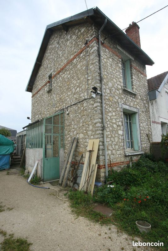 3 غرف نوم قطعة أرض في Orleans, France رقم 71638