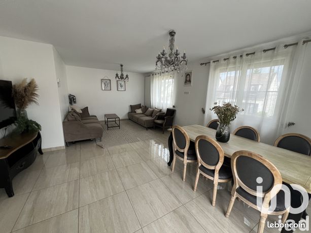 4 bedrooms House in Domont, France No. 360334