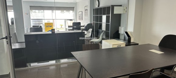 236m² Commercial property in Lloret de Mar, Spain No. 14846 8