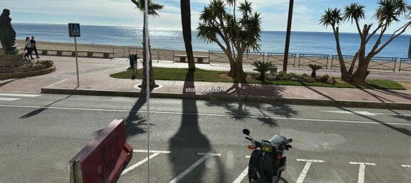 236m² Commercial property in Lloret de Mar, Spain No. 14846 2