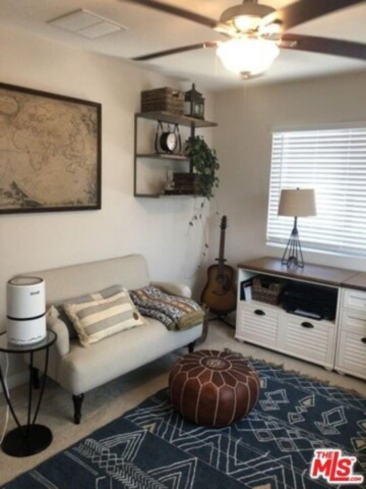 Дом с 4 спальнями в Los Angeles, США № 375620