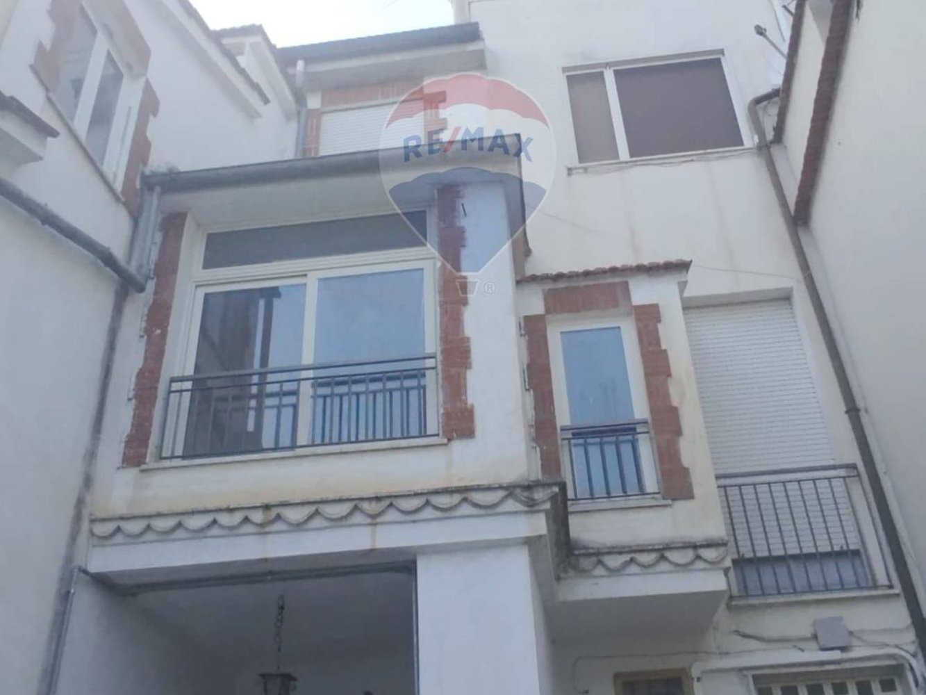 3 Schlafzimmer Haus in Santi Cosma e Damiano, Italy, Nr. 319422