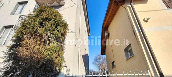 3 Schlafzimmer Wohnung in Paderno Dugnano, Italy, Nr. 193443 3