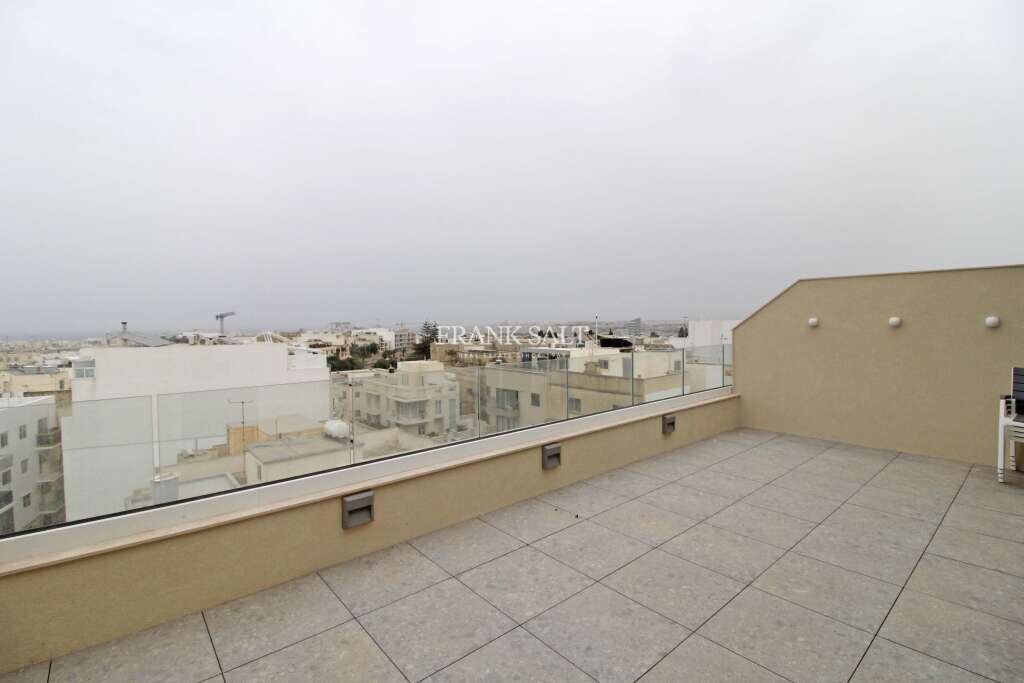 1 bedroom Penthouse in Kappara, Malta No. 4498