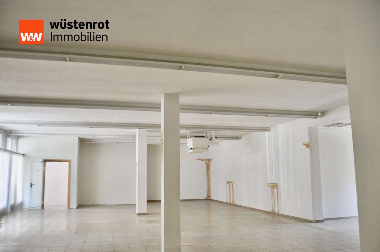 Gewerbliche Immobilie in Ostalbkreis, Germany 509m², Nr. 369186
