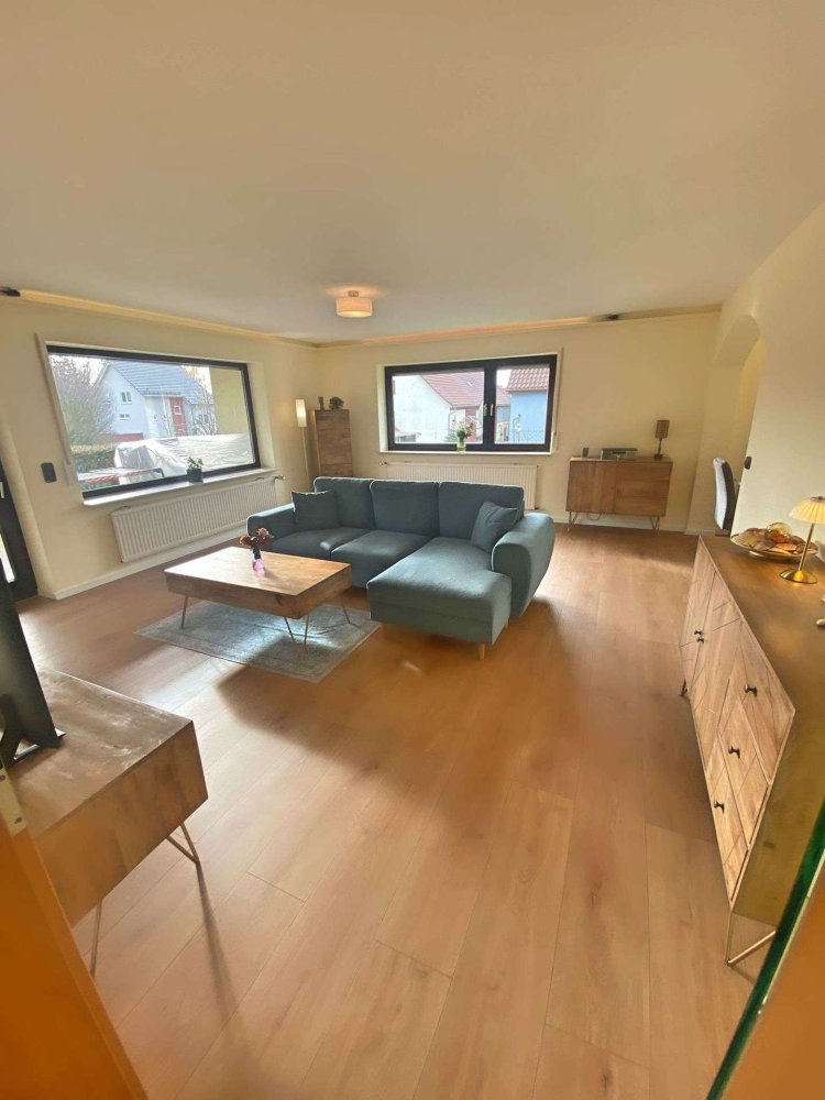 Casa de 4 dormitorios en Schwabisch Hall, Germany No. 78716