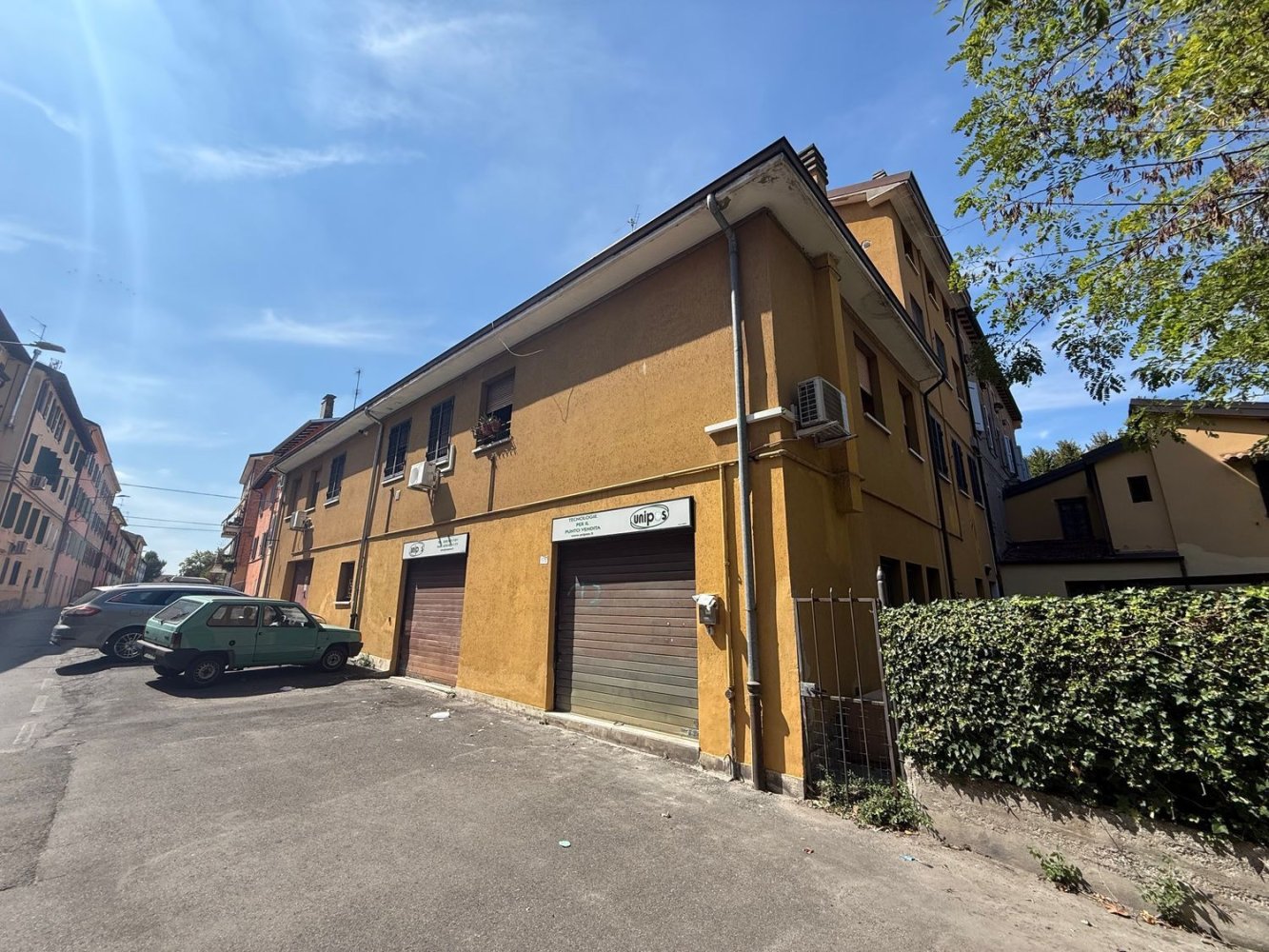 Imóvel comercial em Modena, Italy 155 m² N.º 344090