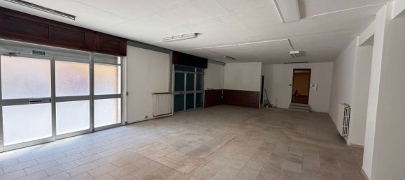 Imóvel comercial em Modena, Italy 155 m² N.º 344090 5