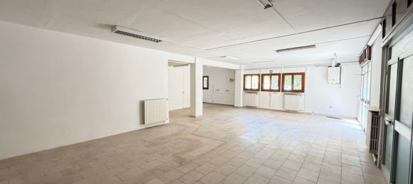 Imóvel comercial em Modena, Italy 155 m² N.º 344090 2