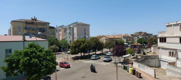 Bureau à Macomer, Italy 179m² No. 376341 5