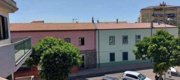 Bureau à Macomer, Italy 179m² No. 376341 6