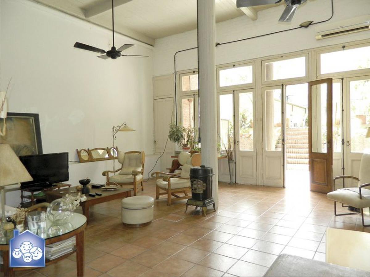 3 bedrooms Apartment in Buenos Aires, Argentina No. 88216