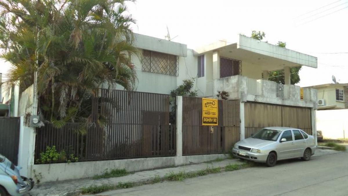 4 bedrooms House in Tamaulipas, Mexico No. 155850