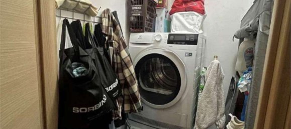 4 rooms Apartment in Naples, Italy No. 98995 13