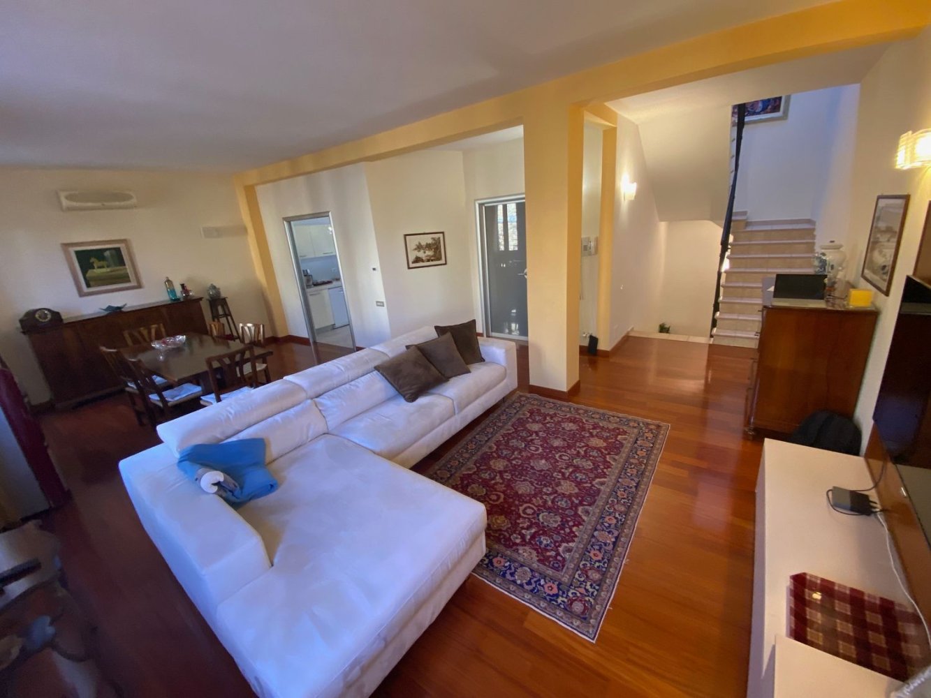 6 rooms House in Ferrara, Italy No. 106635