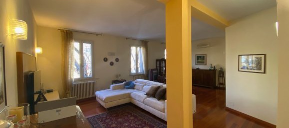 6 rooms House in Ferrara, Italy No. 106635 11