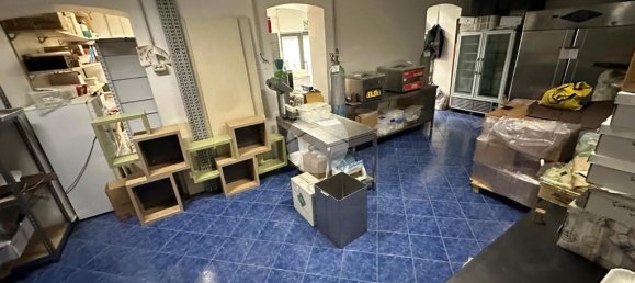  عقار تجاري في Genoa, Italy 66متر مربع رقم 322205 35