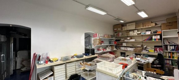  عقار تجاري في Genoa, Italy 66متر مربع رقم 322205 27