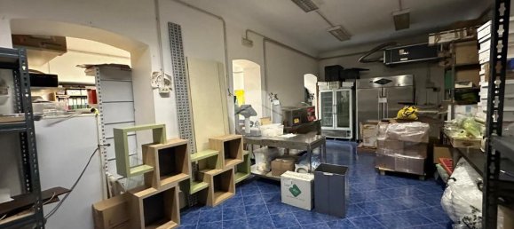  عقار تجاري في Genoa, Italy 66متر مربع رقم 322205 36